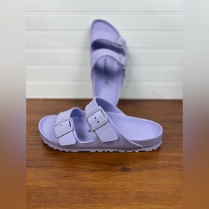 Birkenstock Arizona EVA women’s Purple Fog color slip on sandals. Size 39